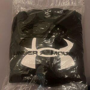 NWT Under Armour women’s loose hoody fleece unopened